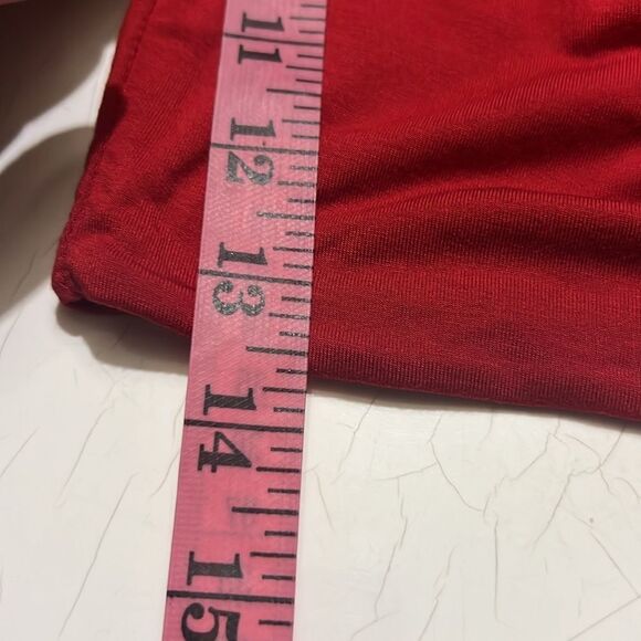 Ser.o.ya Artemis Ellis top  Red Cut Out Long Sleeve Crop - Picture 9 of 10